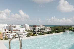 Great Located Modern Studio-sea View Rooftop Pool