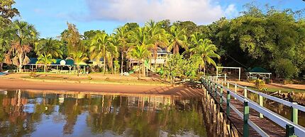 Hurakabra River Resort