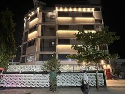 HOTEL NIRAJ INTERNATIONAL