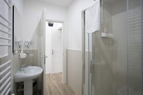 GIULY SUITES & ROOMS