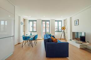 Modern Stylish Apartment I by Vacationy