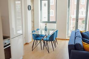 Modern Stylish Apartment I by Vacationy