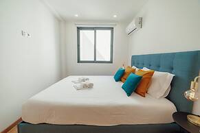 Modern Stylish Apartment I by Vacationy