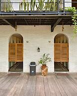 White Penny Hostel