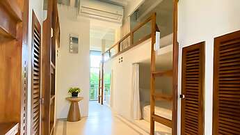 White Penny Hostel