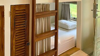 White Penny Hostel