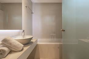 Mythos Suites Hotel