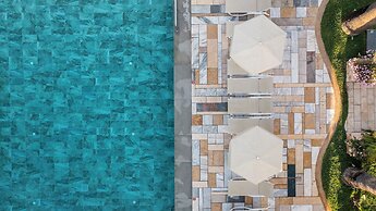 Mythos Suites Hotel