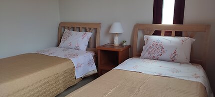 ALONI cottage