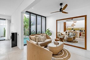 Besso Villa by Betterplace