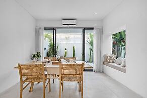 Besso Villa by Betterplace