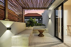 Besso Villa by Betterplace