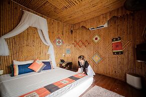 H'mong Village Resort Ha Giang