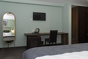 Paliani Hotel