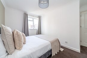 Modern Apartment in Walthamstow