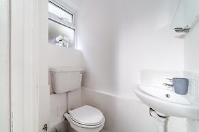 Modern Apartment in Walthamstow