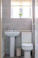 Modern Apartment in Walthamstow