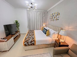 Cosmos Living Goldcrest Executive