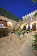 Karagül Otel