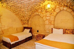 Karagül Otel