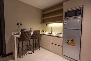 Skyline Hotel & suites
