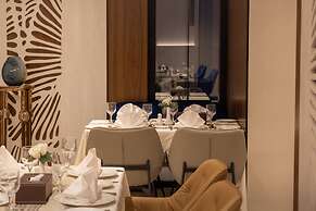 Skyline Hotel & suites