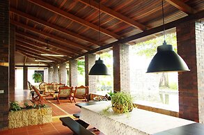 Hacienda Boutique