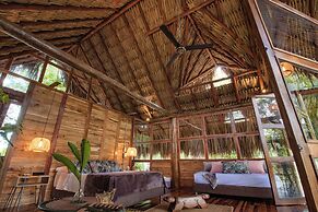 Hacienda Boutique