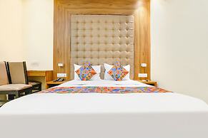 FabHotel Cozy Inn