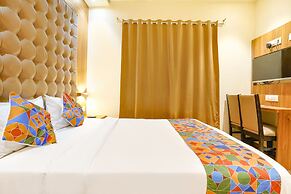 FabHotel Cozy Inn