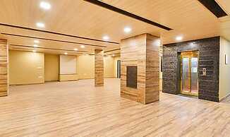 Fabhotel Yogasthali