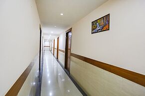 Fabhotel Frolic