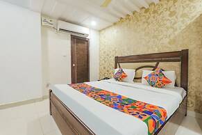 Fabhotel The Villa