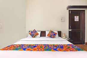Fabhotel Royal Icon