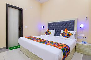 FabHotel Devise Residency New Delhi