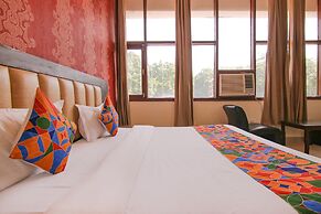 Fabhotel Town Pride