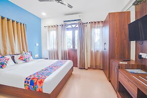 FabExpress Coco Goa Resort With Pool, Arpora