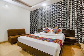 Fabhotel Surbhi