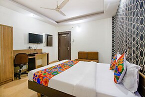 Fabhotel Surbhi