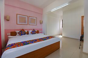 Fabhotel Aakiyo