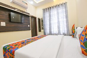 Fabhotel Moon Trip