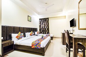 FabHotel Aay Kay