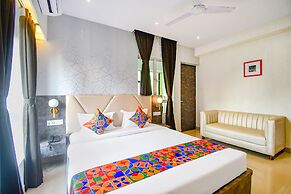 FabHotel Lake View Topsia