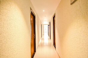 FabHotel Lake View Topsia