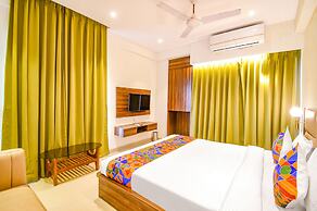FabHotel Lake View Topsia
