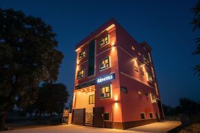 FabHotel Lumbini International
