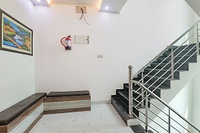 FabHotel Lumbini International