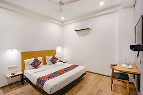 FabHotel Roseman