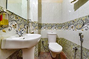 Fabhotel Achrol Palace