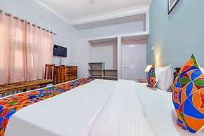 Fabhotel The Castle Homestay I